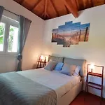 펜션 Casa Laranjeiras E Parque Infantil *
