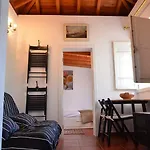 Casa Laranjeiras E Parque Infantil Сasa de vacaciones Azeitão