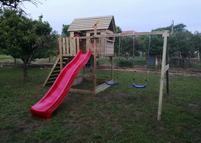 Tatil Evi Casa Laranjeiras E Parque Infantil Azeitao