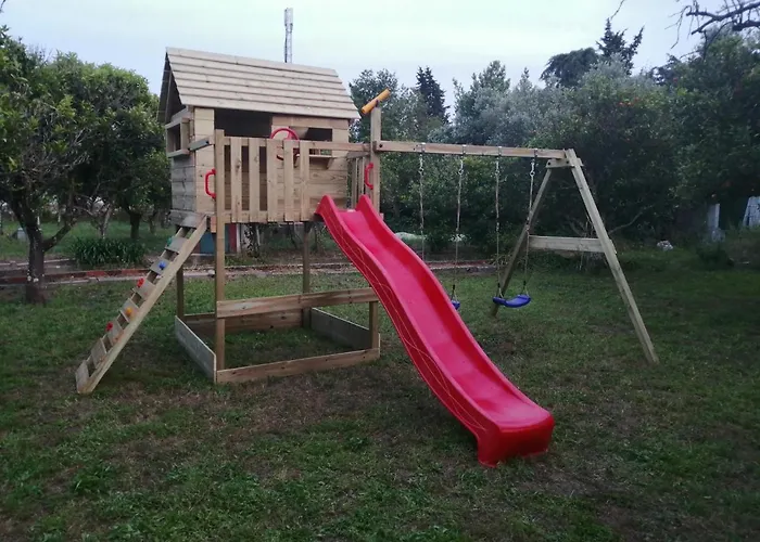 Casa Laranjeiras E Parque Infantil